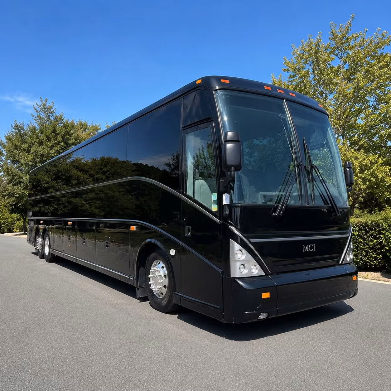 airport transfer shuttles between manteca and regional airports