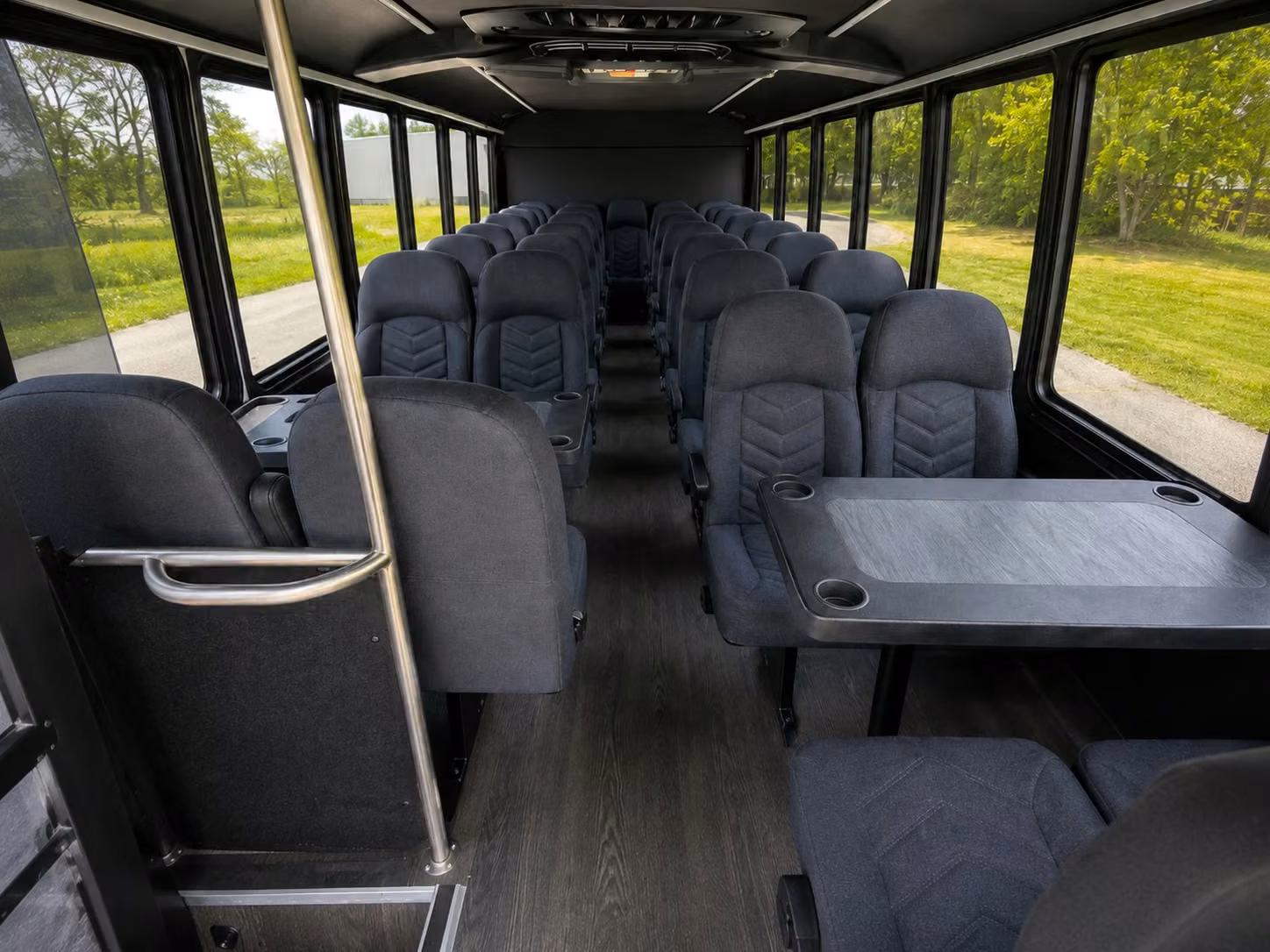 manteca 15 passenger minibus rental