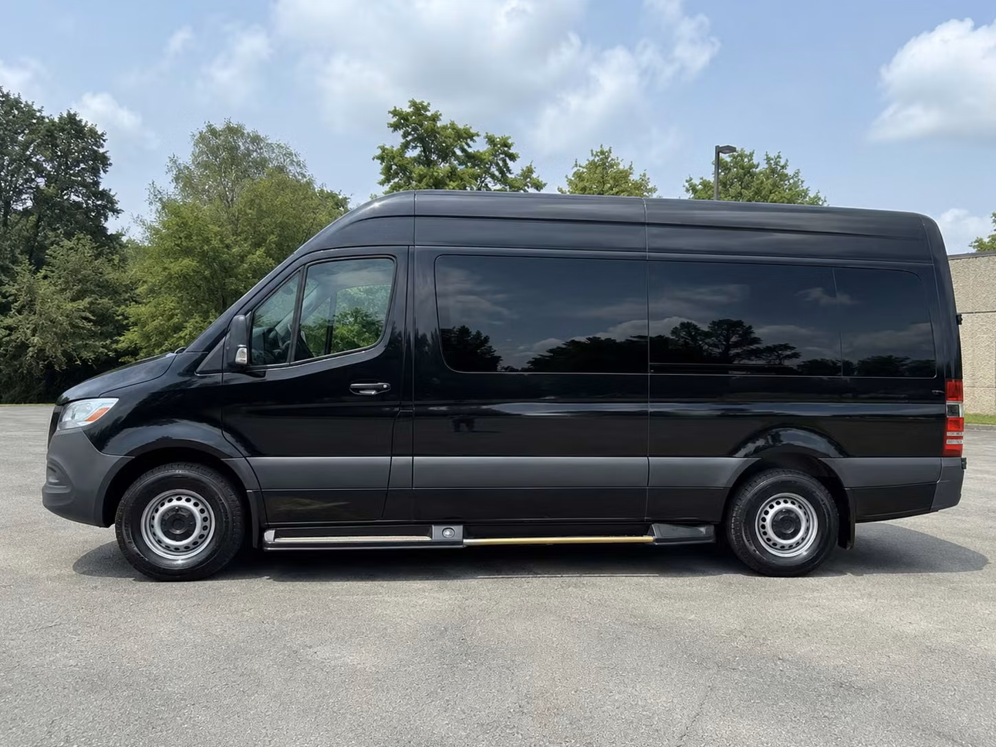 manteca airport transportation