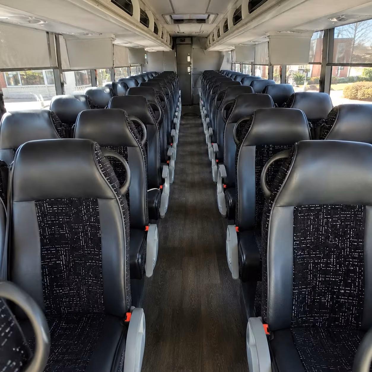 manteca charter bus